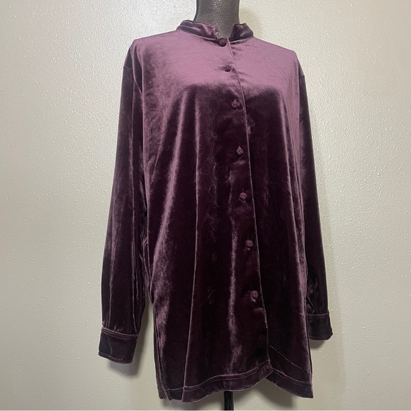 Honors Faux Velvet Button Down Shirt - Picture 1 of 7